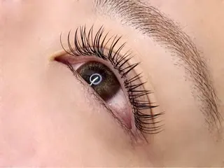 マツエク・マツパ 柳本 紗里のマツエク・マツパデザイン