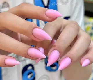 ネイル BETTER ME ネイルサロン池田公園のネイルデザイン