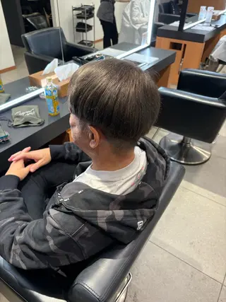 ショート カラー ERII /伏見・栄 カットモデル募集中！のヘアスタイル