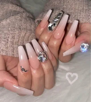 ネイル Bitty／ SENA⋆˙⟡ —のネイルデザイン