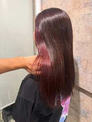 セミロング 土屋朱理/ ハイトーンカラーのヘアスタイル