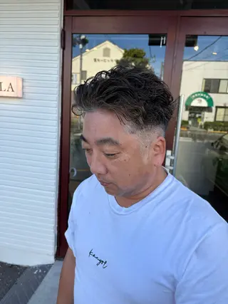 パーマ メンズ GISELA サリナのヘアスタイル