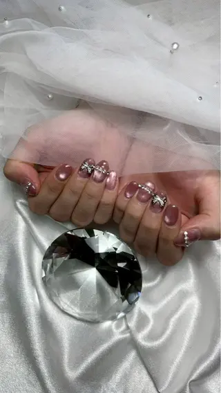 ネイル Yuna ⟡.·*.のネイルデザイン