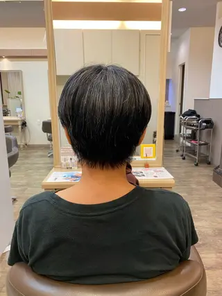 ショート 長嶋 花梨のヘアスタイル