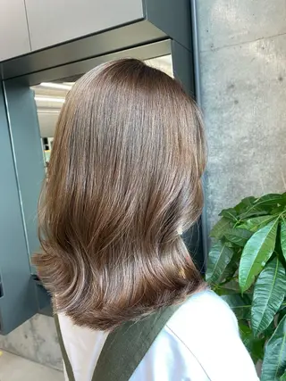 セミロング レイヤー/柔色 カラー/SAkiのヘアスタイル