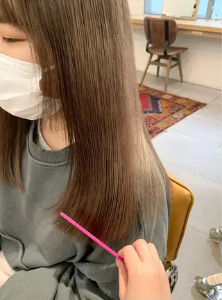 セミロング LOREN＋透明感 オリーブhirokoのヘアスタイル