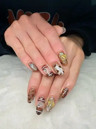 ミディアム 高橋みい 【Jrネイリスト】のネイルデザイン