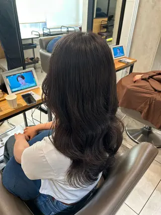 セミロング Francesca所属・ナチュラルカラー/ Ⓜ️めぐみのヘアスタイル