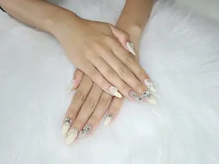 ネイル Lily Eye&Nailのネイルデザイン