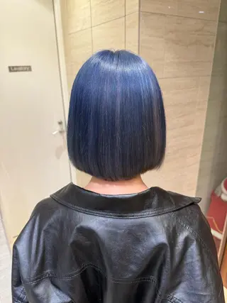 カラー ICHINA🦋寒色 /青髪/艶髪/大船のヘアスタイル