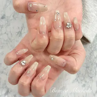 ネイル Bianca👼🏻 OIKAWAのネイルデザイン