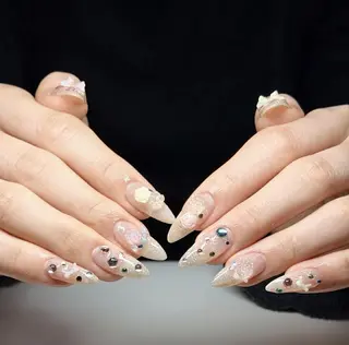 ロング カラー Bling Salonのネイルデザイン