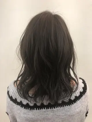 ミディアム カラー 萌花　moeka /韓国/レイヤーのヘアスタイル