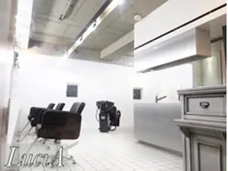 カラー ロング ヘアアレンジ エクステ LuciAのヘアスタイル