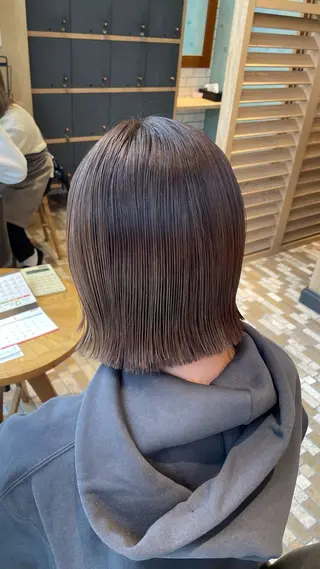 ショート Lolonois 森ノ宮/RINのヘアスタイル