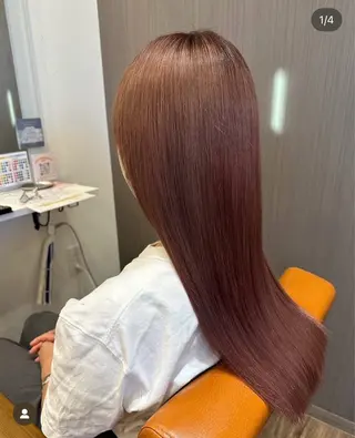 ロング 廣川 真梨乃のヘアスタイル
