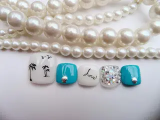 ネイル MiKi Nai池袋 長さだし得意のネイルデザイン