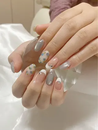 ネイル 💅fleur Ayumiのネイルデザイン