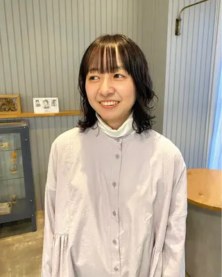 セミロング パーマ niu所属・加藤 真由のヘアスタイル