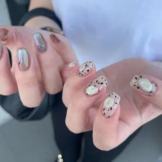 ネイル twoo______ miyuのネイルデザイン