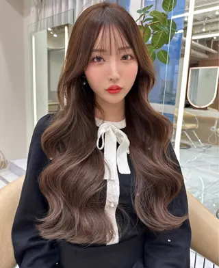 ロング Ma chérie by lond金山所属・韓国ヘア/艶カラー/ ハイトーン/今枝愛理のヘアスタイル