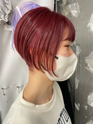 セミロング カラー SALOWIN池袋East店3F所属・インナーカラー 推し ブリーチ  髪質改善のヘアスタイル