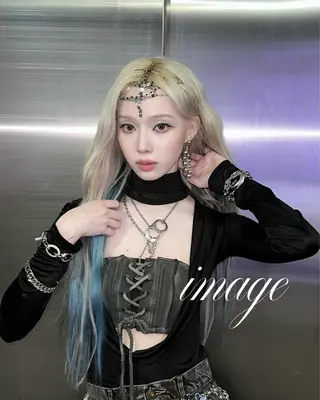 カラー ALBUM IKEBUKURO所属・🩷網紅ヘア ayumi🩷のヘアスタイル