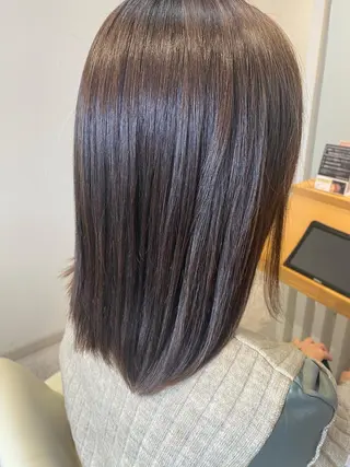 セミロング カラー Design Color🐰アユミのヘアスタイル