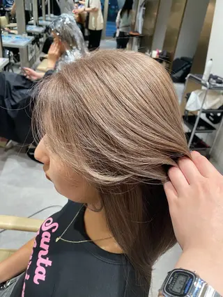 ミディアム カラー mina🪐立川駅/ レイヤー/ボブのヘアスタイル