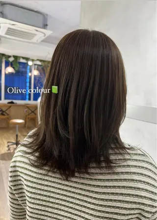 セミロング natsu/梅田 /透明感/艶髪のヘアスタイル