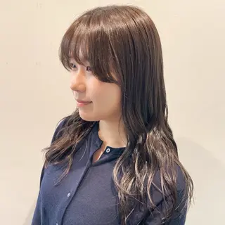 セミロング カラー 透明感カラー×ヘア アレンジ🪽しおりのヘアスタイル