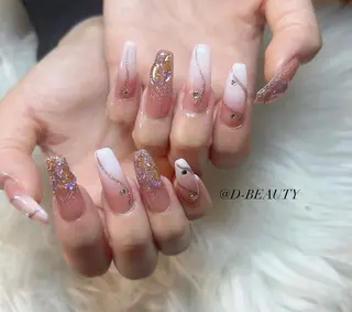 ネイル D-BEAUTY Nailsalonのネイルデザイン