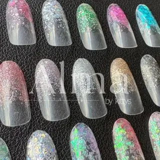 ネイル Alma Kazuのネイルデザイン