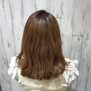 ミディアム 庄司 美佑樹のヘアスタイル