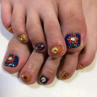 ネイル VIOLUS所属・VIOLUS 関目のネイルデザイン