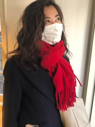 セミロング パーマ NOUN所属・eri kinjoのヘアスタイル