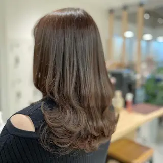 セミロング カラー これた🧸ヘアメ職人 ♡髪質改善♡カラーのヘアスタイル