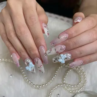 ミディアム Chiin Nailのネイルデザイン