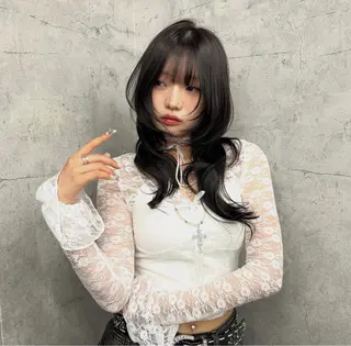 ロング ハイトーン/レイヤー 💜Akaneのヘアスタイル