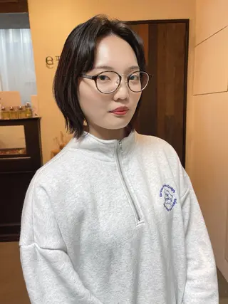 ショート 顔まわりレイヤー/ bob及川亜沙美のヘアスタイル