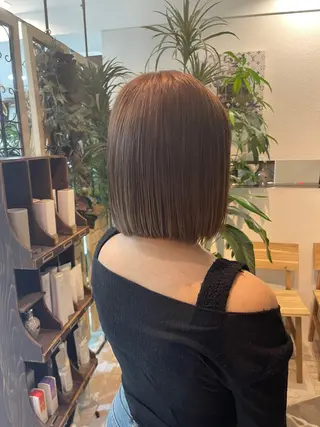 ショート カラー 髪質改善美容室Flat.千葉所属・トゥサリ/ 海外ヘア/レイヤーのヘアスタイル