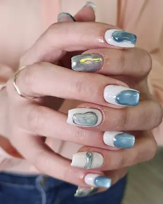 ネイル Becolorful渋谷所属・Dali🌙 NATSUKIのネイルデザイン