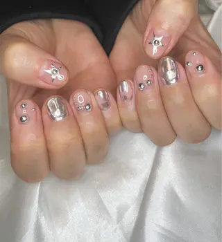 ネイル FUJITA CHIAKIのネイルデザイン