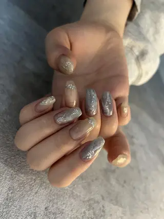 ネイル Ray. ちゅるん系ニュアンスのネイルデザイン