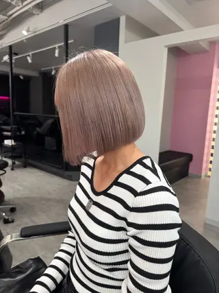 ショート Rlino所属・ﾊｲﾗｲﾄ/ﾚｲﾔｰ ｶｯﾄ/大嶽謙のヘアスタイル