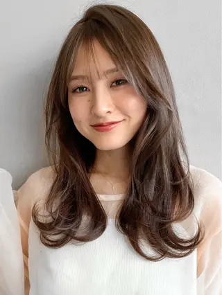 セミロング カラー パーマ 木村 賢人のヘアスタイル