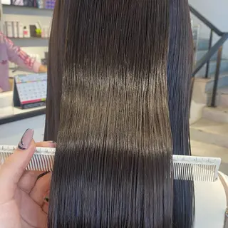 ロング カラー 酸性ストレート・ メンズ  三原 楊子のヘアスタイル