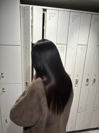 ロング カラー bellus所属・田名部 愛乙のヘアスタイル