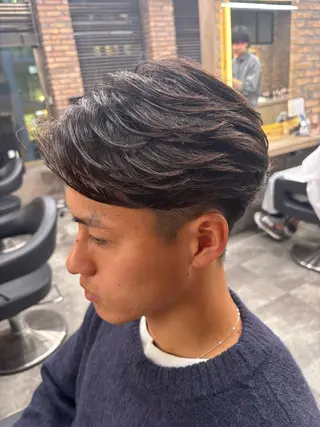 メンズ フェザーパーマ職人 🪽yutoのヘアスタイル