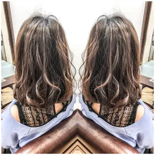 セミロング OxO Hair 【オーヘアー】所属・🌼おがわたくや🌼 髪質改善のヘアスタイル